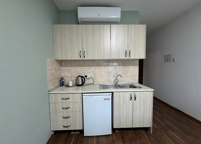 In Ekinadademir Dorm North Cyprus * نيقوسيا